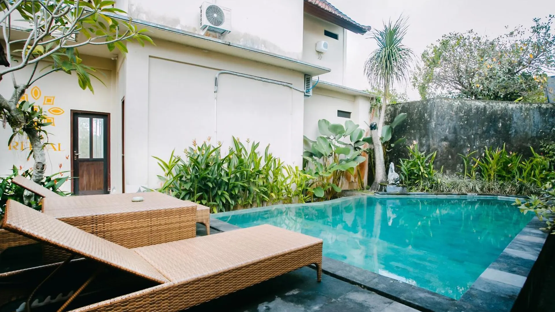 Nobody Inn Bali At Arya Guest House Ubud  Ubud (Bali)
